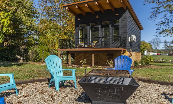 Frankfort Cottage | Bourbon Barrel Cabin A. There are 2 Cabins A & B.