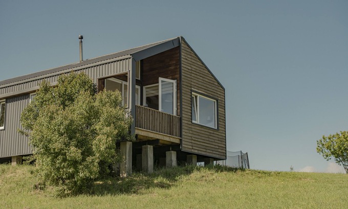 Frutillar Cabin | Boutique cabin "Ave Lodge Frutillar" pet friendly, panoramic lake and volcanoes