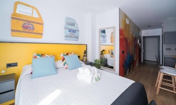 Almeria Centro Apartment | Boutique La Gloria (Estudio 1B)