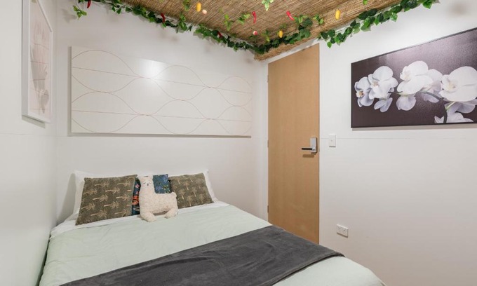 Mascot House | Boutique Private Rm 7 Min Walk to Sydney Domestic Airport - SHAREHOUSE