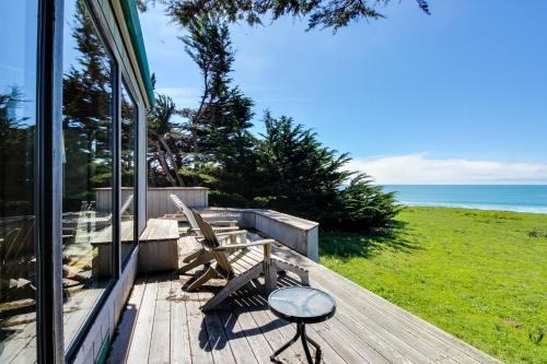 Sea Ranch House | Bowsprit Retreat