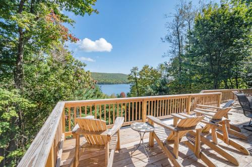 Mountainside House | Boxer Overlook