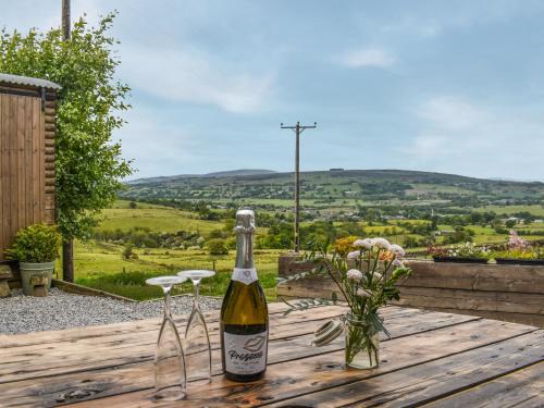 Barnoldswick Apartment | Bracken Hut At Copy House Hideaway
