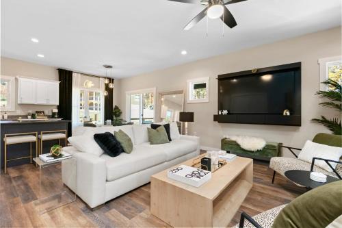 Asheville House | Bradford by AvantStay 10 Minutes to Downtown