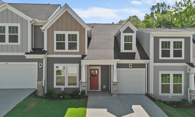 Central House | Brand New 5BR Townhome – Modern Comfort Near Clemson University!