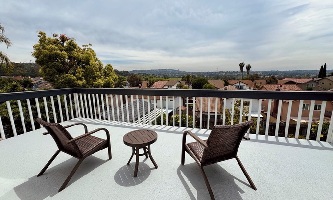 Tierrasanta House | Brand New Home in the heart of San Diego