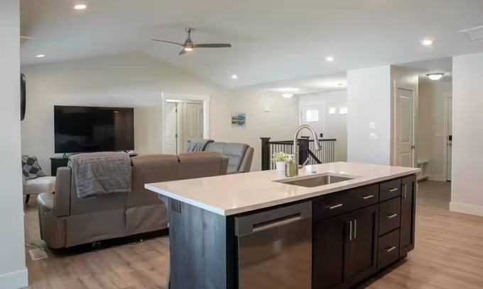 Idaho Falls House | Brand new house in beautiful Idaho Falls.