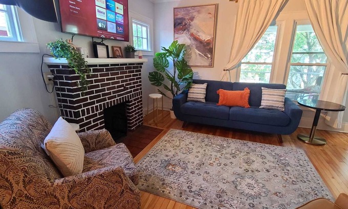 Syracuse Apartment | Brand New Luxurious 2 BR Rental Unit in Syracuse
