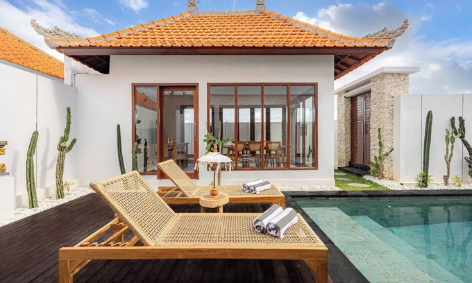Kerobokan Villa | Brand New Serene Balinese Villa with Private Pool