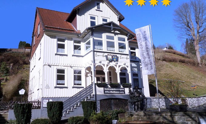 Wildemann House | Brand new top class holiday home up to 10 pers, boxsprings, wlan, flatscreens