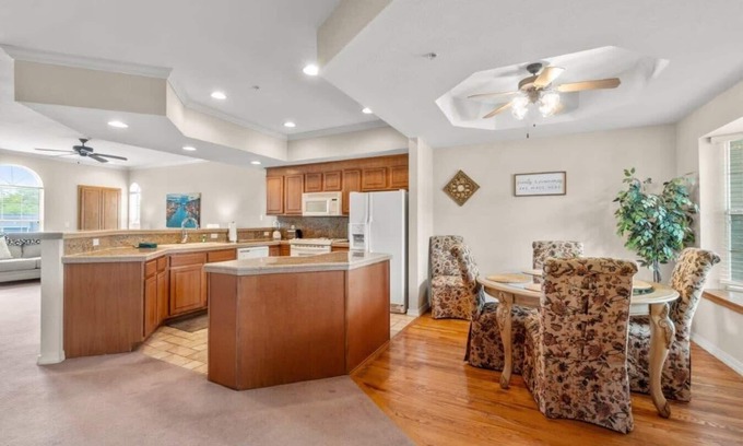 Branson Condo | Branson Condo at Thousand Hills Walkin with Elevator Golf Front and close to 76