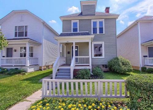 Columbus House | Breath of Fresh Air - House- 3 BR 2BA