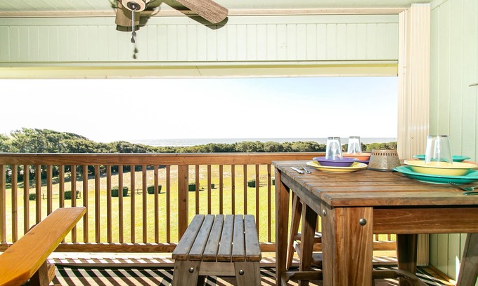 Caswell Beach Apartment | Breathtaking Ocean Front Condo at Caswell Beach. Norah Patrick's Hideaway