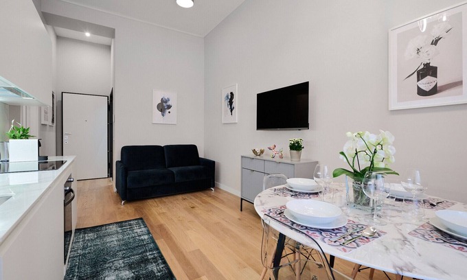Porta Garibaldi Apartment | Brera Suite-Hosted by Sweetstay