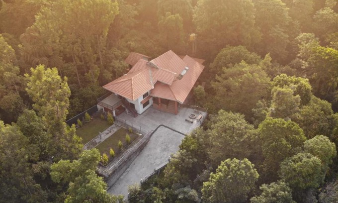 Chikkamagaluru House | Brewing Mist