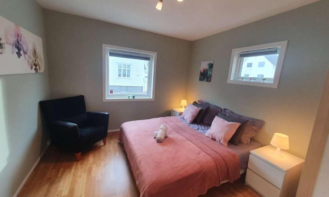 Stavanger Apartment | Bright And Central 2-Bedroom Apartment With King Bed, Fully Equipped