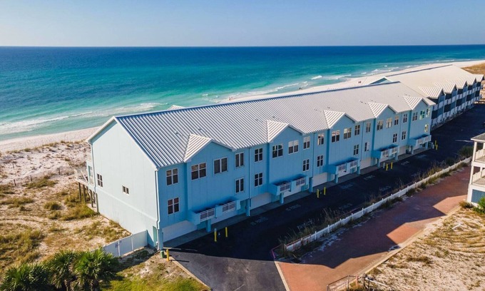 White Sands Cottages House | Bright and Sunny Gulf Front Townhome, Steps from the Water