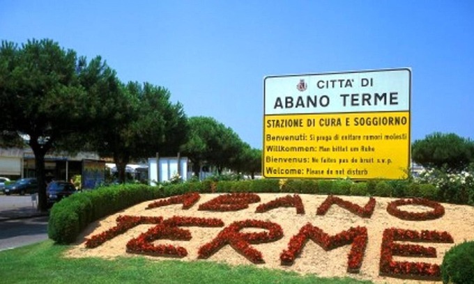 Abano Terme Apartment | Bright apartment in the historic center of ABANO TERME