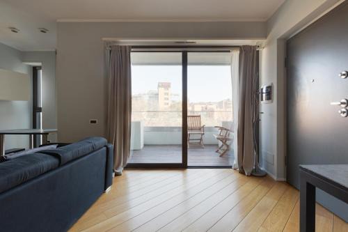 Portello Apartment | Bright apartment with balcony in Portello district