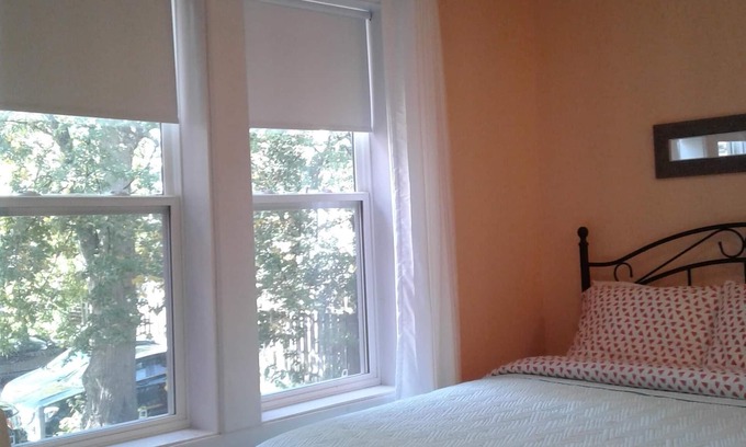 Queens Square Apartment | Bright Newly Renovated Downtown Historic Studio on Water Street