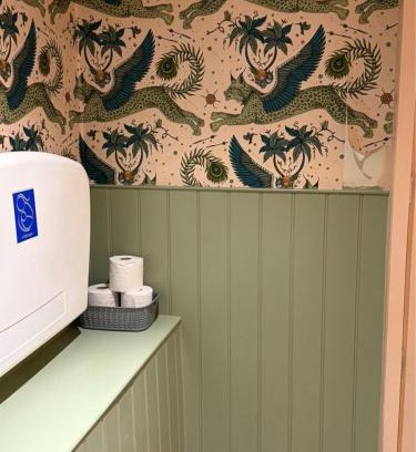 Sherborne House | Britannia inn