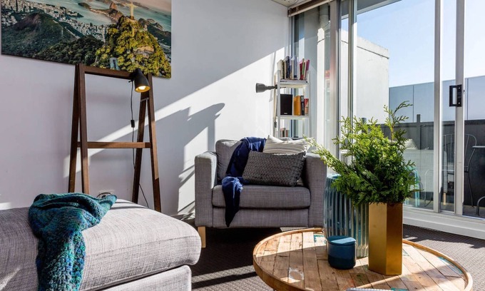 Fitzroy Apartment | Brunswick Street Central