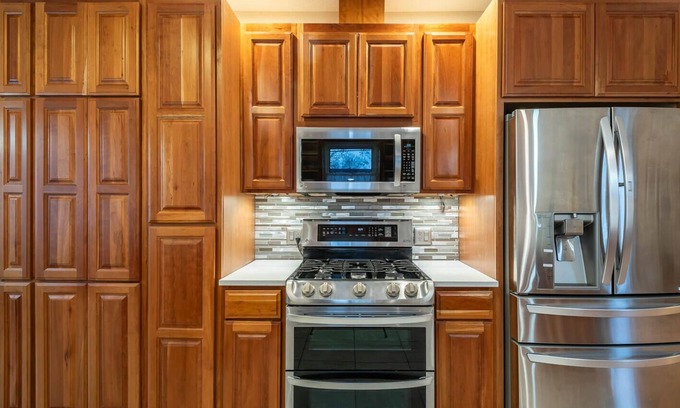 Bloomington House | Bryan Park Loft; Near IU; Garage