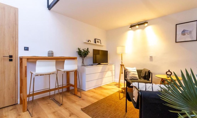 Orszagut Apartment | BudaVibe Apartman w AC by NW