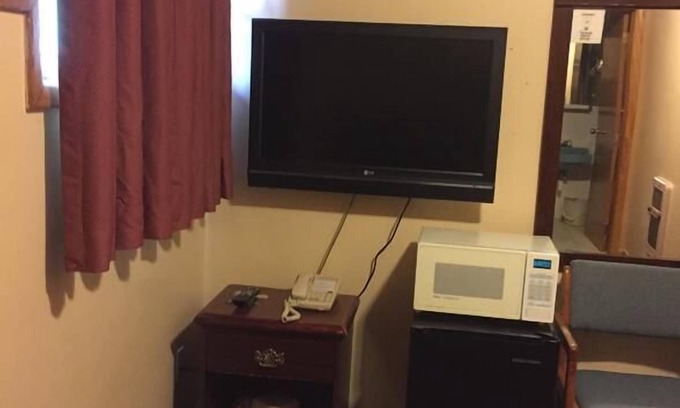 Cambridge Hotel | Budget Inn