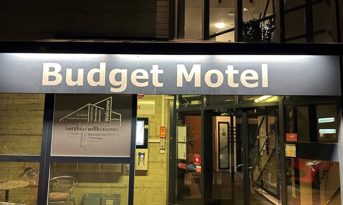 Daellikon Hotel | Budget Motel Self Check-in