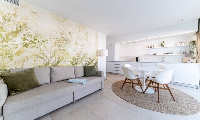 Los Balcones Apartment | Buena Vista Sunset penthouse Dreamlike views by OYOOSTAYS