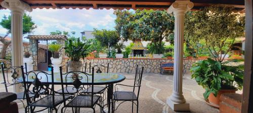 Santa Maria la Carita Bed & Breakfast | Buonocore Rooms