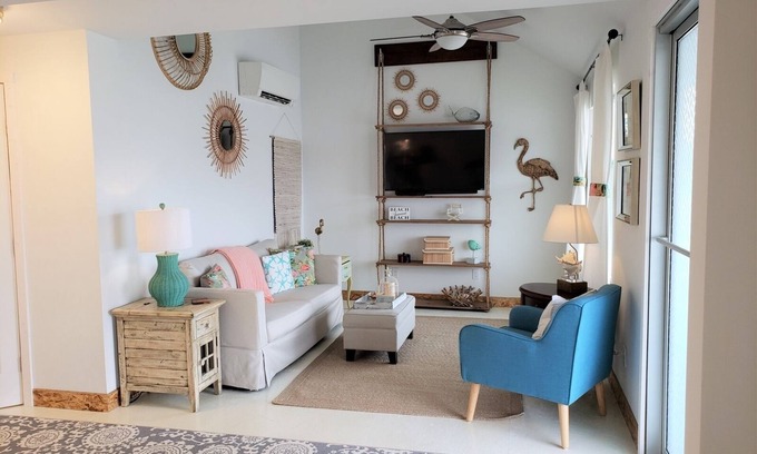 Ocean Shores Cottage | Burlap and Lace Coastal Cottages # 4