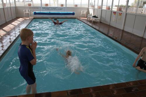 Ocean Vista Hotel | Burnie Ocean View Motel and Caravan Park