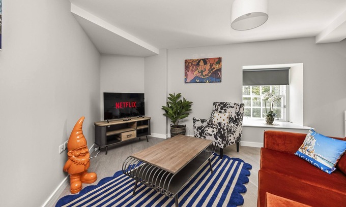 Brighton City Centre Apartment | Buzzing Brighton Apartment 3 | By My Getaways