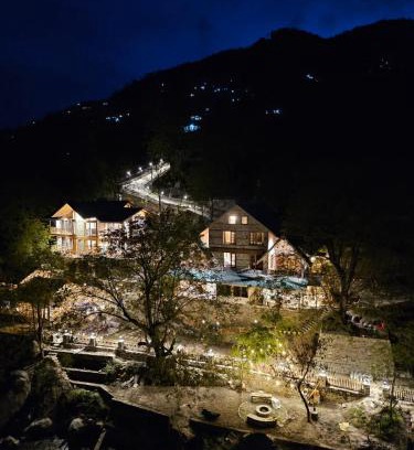 Banjar House | By The Brook
