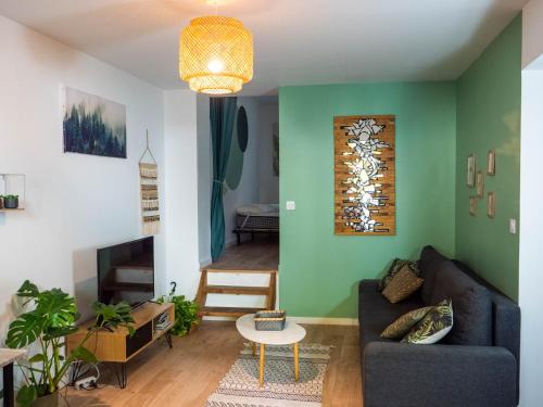 Moissac Apartment | Cœur d'émeraude