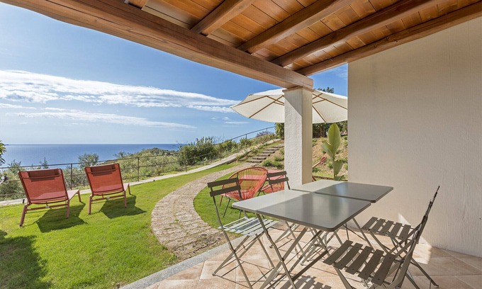 Tertenia Apartment | C'est la vue - Seaview apartment with pool