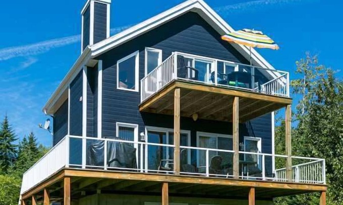 Petite-Riviere-Saint-Francois Condo | Cottage COR-254-2 | Petite-Rivière-St-François