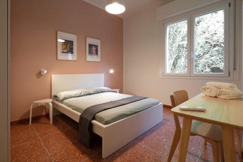 Bolognina Apartment | CA' ROJI Bologna - Private Garden