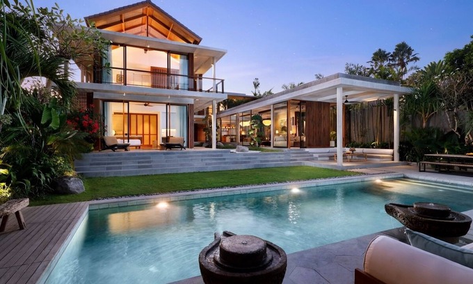 Pererenan Villa | CA7002-Japanese Contemporery 7Bdrm Near Pererenan