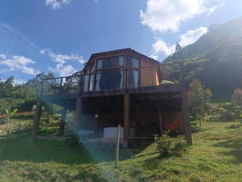 Macheta Ski Chalet | Cabaña al aire libre en Macheta Cundinamarca - Tiny House - Glamping Caelum