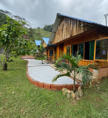 Samana Cabin | Cabañas orquídea