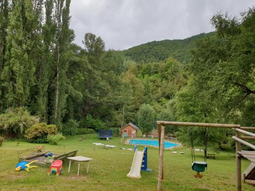 Yerbas Buenas Ski Chalet | Cabañas Recinto