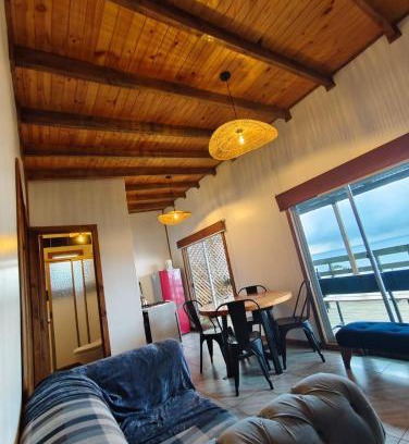 Curanipe House | Cabañas Refugio Costero