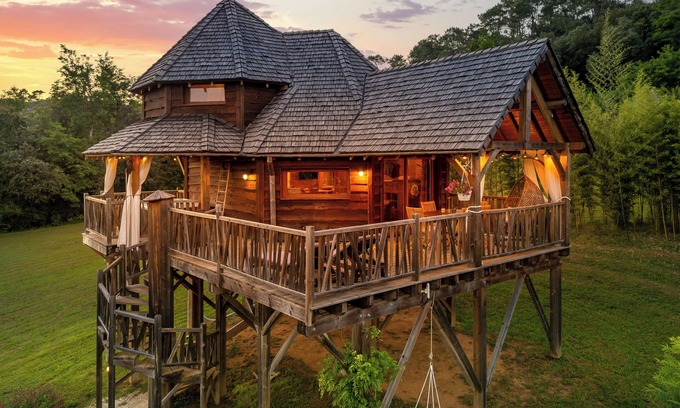 Carsac-Aillac Cabin | Cabane Mayreau with private Jacuzzi - Domaine de Campagnac Spa & Sauna