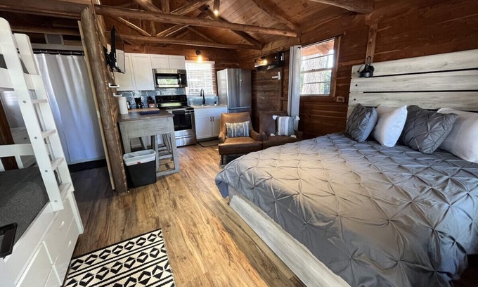 Hemphill House | Cabin 5 Waterfront Cedar Cabin, Deck