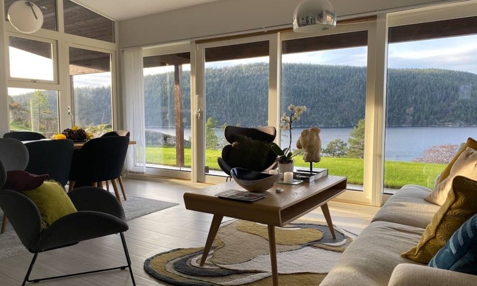 Frogn Cottage | Cabin Oslofjord -Sleeps14-SeaView-FamilyFriendly