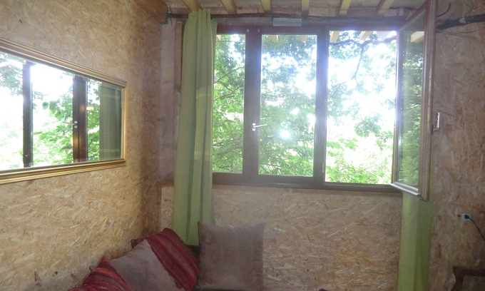 Fontenoy Cabin | Cabin perched in the trees with jacuzzi and swimming pool