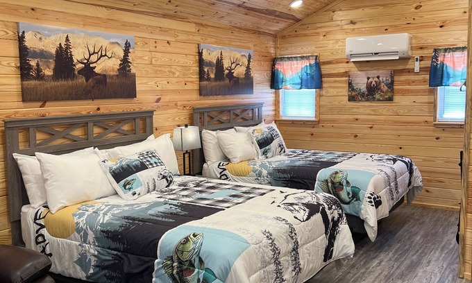 Paige Cabin | Cabin Unit 1 of 6 in amazing Paige with AC, WiFi
